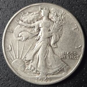 🗽 Vintage 1943 Walking Liberty Half Dollar – Silver Classic
